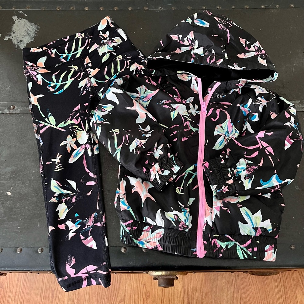 Ideology hoodie and leggings set